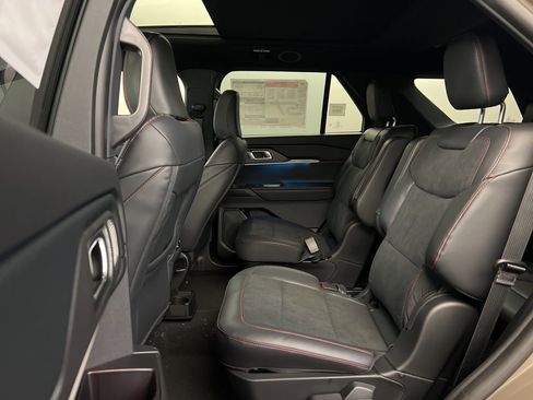 New 2026 Ford Explorer ST w/ Sun And Sound Package image 32