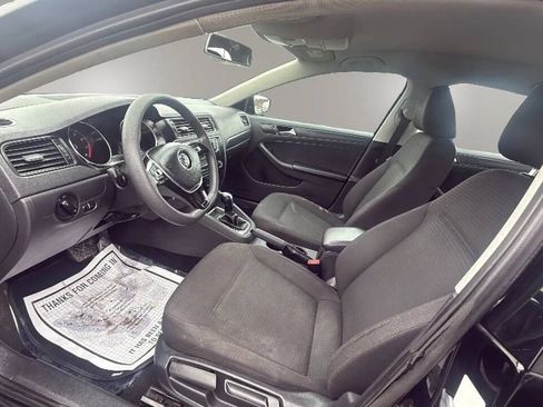 Used 2016 Volkswagen Jetta S FWD image 9