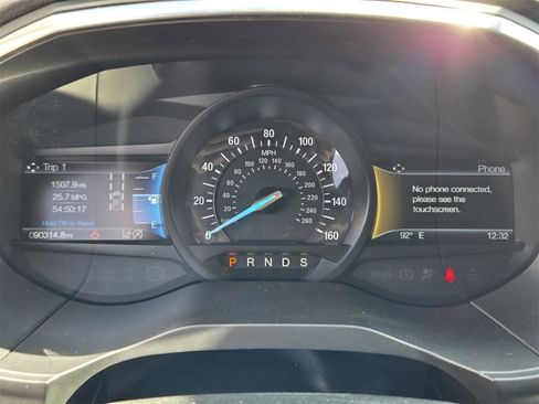 Used 2020 Ford Edge Titanium image 14