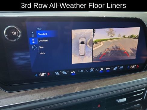 Used 2025 Chevrolet Suburban High Country AWD/4WD image 48