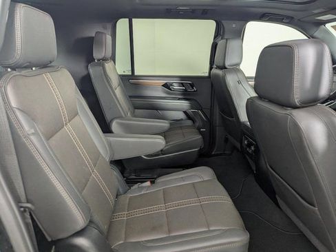 Used 2025 Chevrolet Suburban High Country w/ Sun And Tow Package AWD/4WD image 20