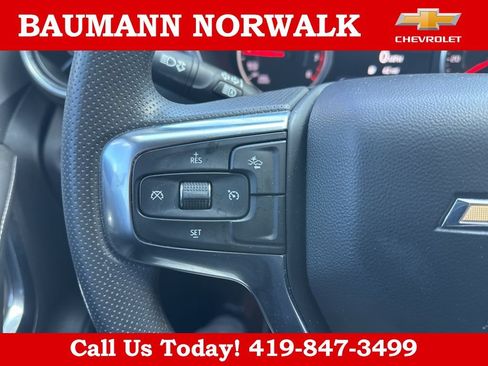 Used 2024 Chevrolet Blazer LT w/ Convenience Package FWD image 22