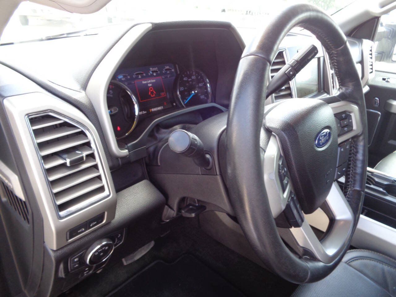 Used 2017 Ford F350 Lariat w/ Chrome Package AWD/4WD image 46