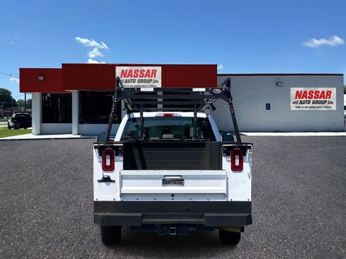 Used 2018 Ford F250 XL w/ Power Equipment Group RWD image 5