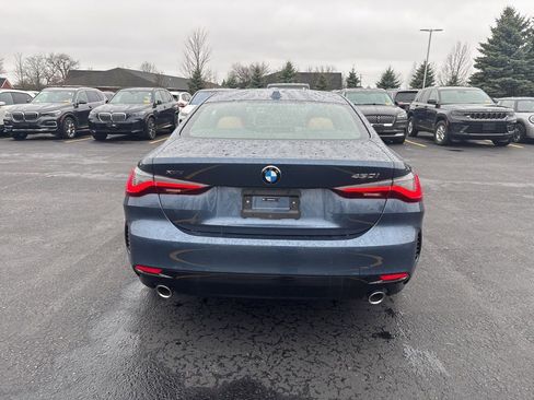 Used 2025 BMW 430i xDrive Coupe w/ Premium Package image 4