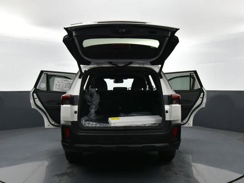 New 2026 Subaru Outback Limited image 34