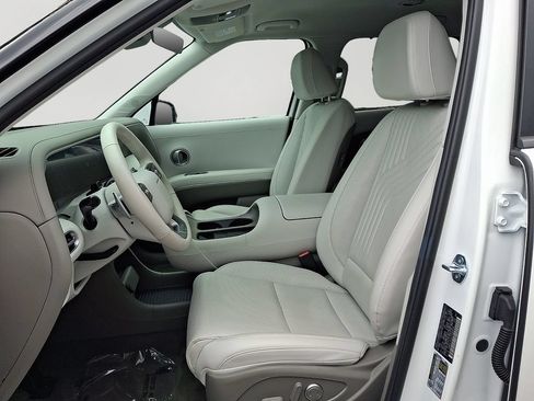 Used 2026 Hyundai Palisade SEL FWD image 14