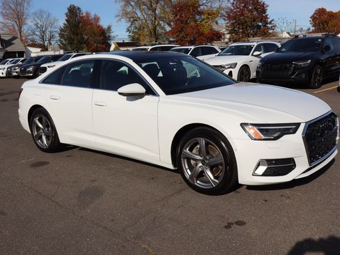 Used 2024 Audi A6 Premium Plus w/ Premium Plus Package image 3