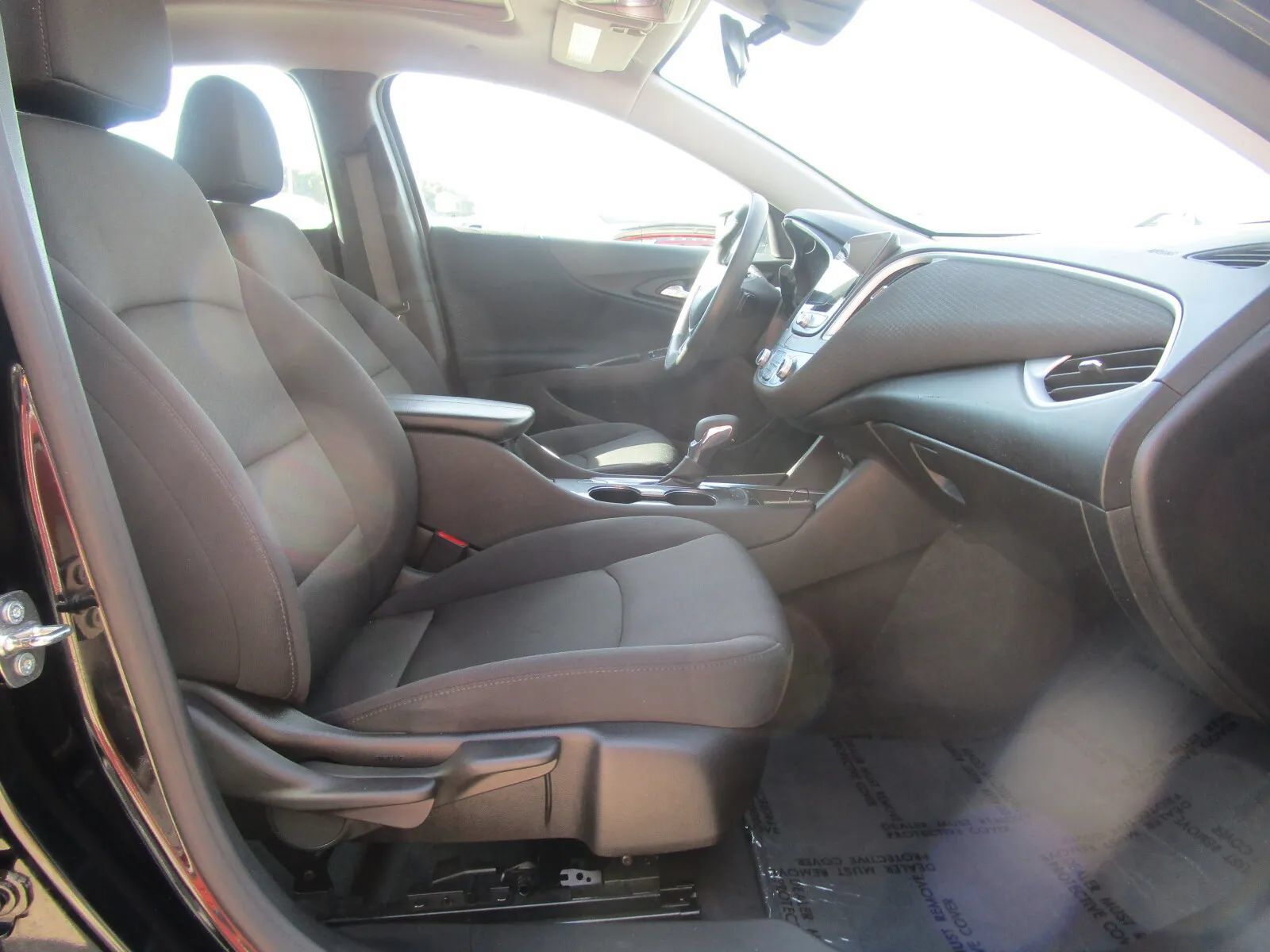 Used 2024 Chevrolet Malibu LT FWD image 25