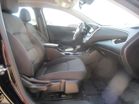 Used 2024 Chevrolet Malibu LT FWD image 25