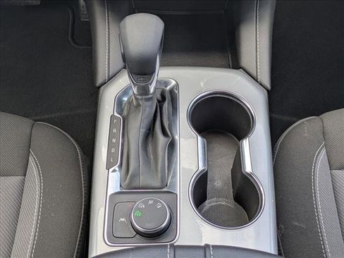 Used 2025 Chevrolet Blazer LT image 12