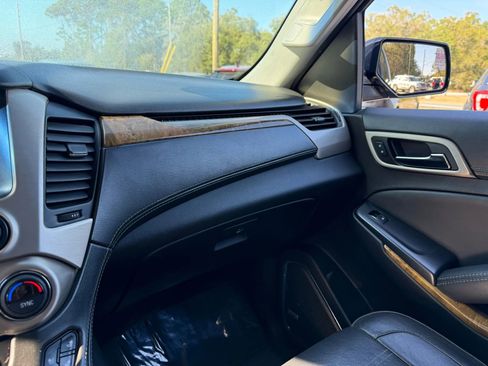 Used 2017 GMC Yukon Denali image 36