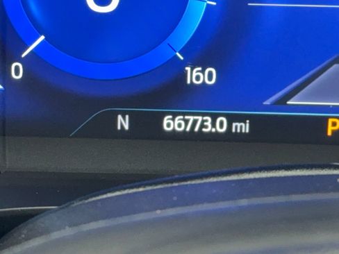 Used 2020 Ford Escape Titanium AWD/4WD image 23