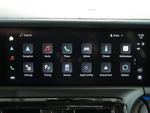 Certified 2025 Porsche Panamera 4 AWD/4WD image 18