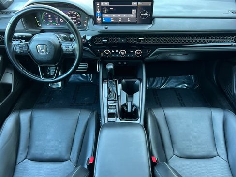 Used 2024 Honda Accord Sport image 15