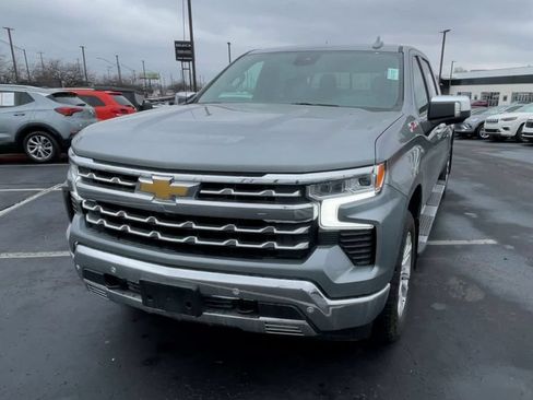 Used 2023 Chevrolet Silverado 1500 LTZ w/ LTZ Convenience Package II AWD/4WD image 5