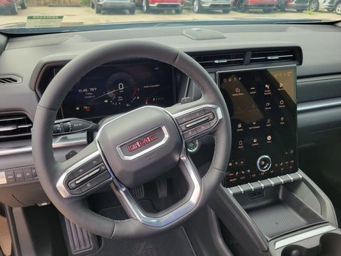 New 2026 GMC Terrain Elevation w/ Elevation Premium Package image 16