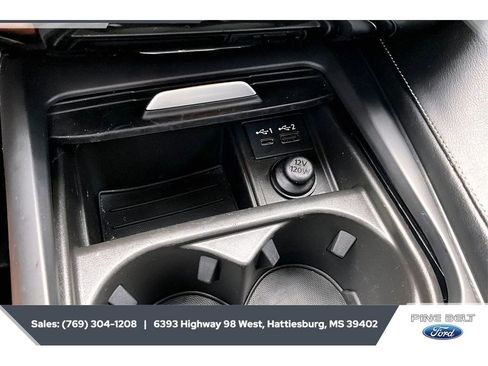 Used 2021 INFINITI QX50 Luxe w/ Appearance Package FWD image 24