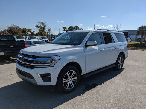 Used 2024 Ford Expedition Max Limited image 5