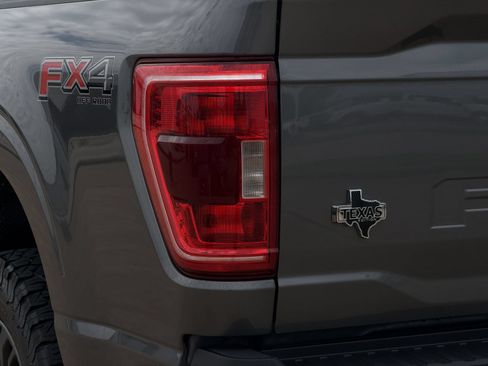 Used 2022 Ford F150 XLT w/ Equipment Group 302A High AWD/4WD image 12