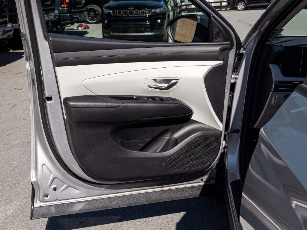 Used 2026 Hyundai Tucson SEL AWD/4WD image 11
