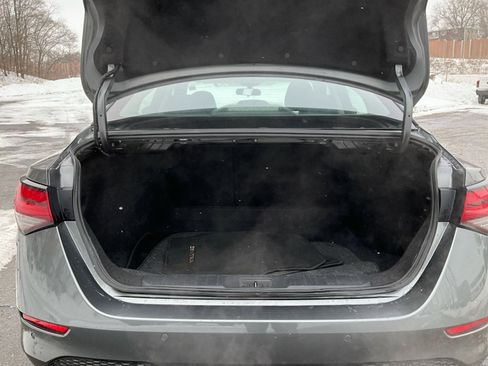 Used 2024 Nissan Sentra SV image 31