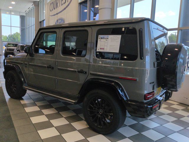 Used 2023 Mercedes-Benz G 550 image 6