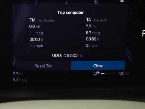 Certified 2024 Volvo XC90 B6 Ultimate w/ Lounge Package image 24