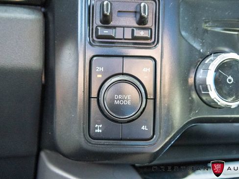 Used 2023 Ford F350 Lariat w/ Black Appearance Package AWD/4WD image 13