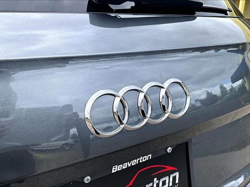 Used 2018 Audi SQ5 Prestige AWD/4WD image 11