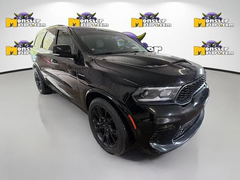 Used 2021 Dodge Durango R/T w/ Tow 'N Go Group AWD/4WD image 3