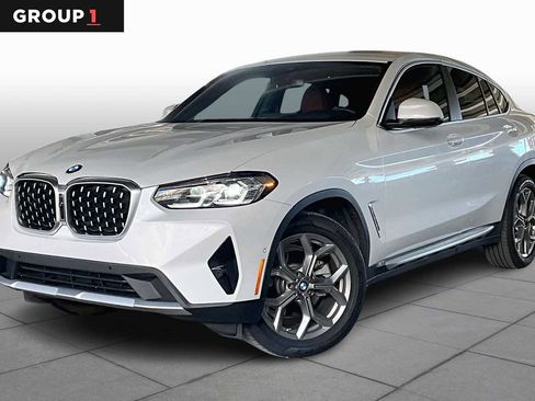 Used 2025 BMW X4 xDrive30i image 1