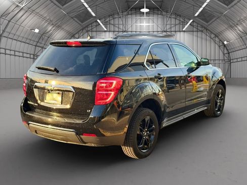 Used 2017 Chevrolet Equinox LT w/ Midnight Edition image 7