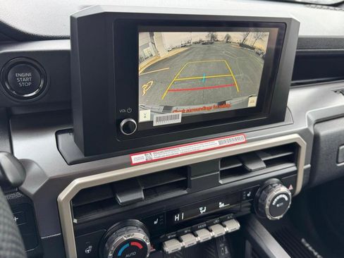 Certified 2025 Toyota Tacoma SR5 image 18