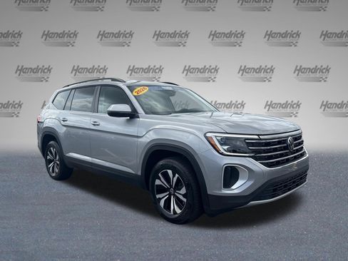 Used 2026 Volkswagen Atlas SE FWD image 8
