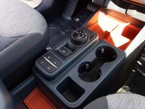 Used 2022 Ford Maverick XLT image 15