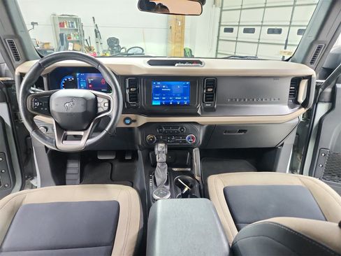 Used 2022 Ford Bronco Big Bend image 24