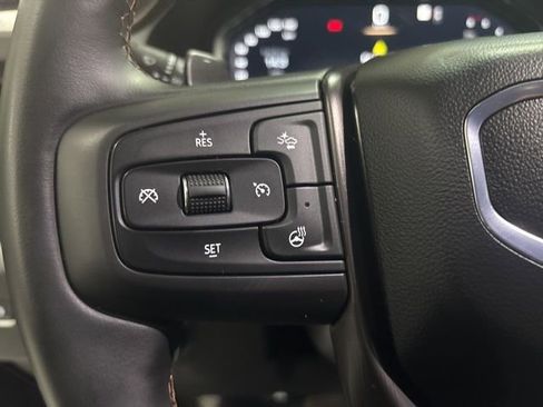 Used 2025 GMC Sierra 1500 AT4 w/ AT4 Premium Package image 17