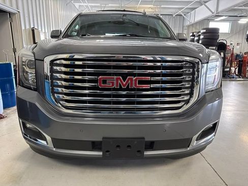 Used 2020 GMC Yukon SLT w/ Premium Edition AWD/4WD image 39