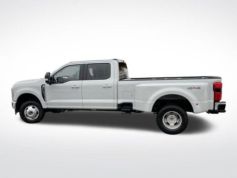 New 2026 Ford F350 XLT w/ XLT Premium Package image 14