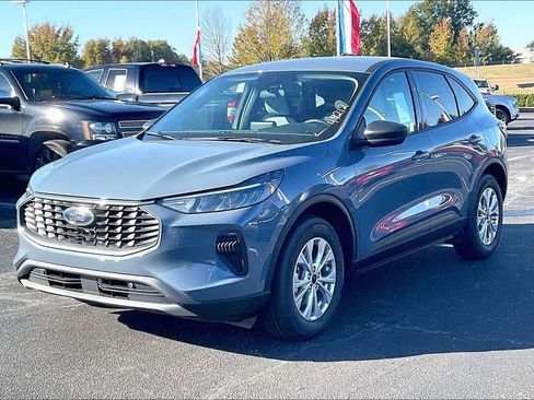 New 2026 Ford Escape Active image 2