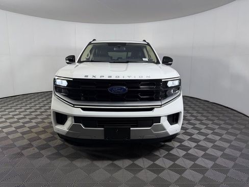 Used 2025 Ford Expedition Max Platinum AWD/4WD image 7