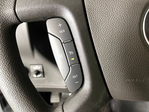 New 2025 Chevrolet Express 2500 w/ Driver Convenience Package image 26