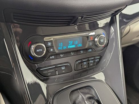 Used 2014 Ford Escape Titanium image 19