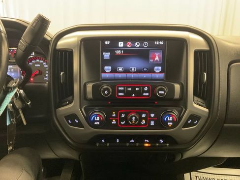 Used 2015 GMC Sierra 1500 SLT w/ SLT Crew Cab Value Package AWD/4WD image 24