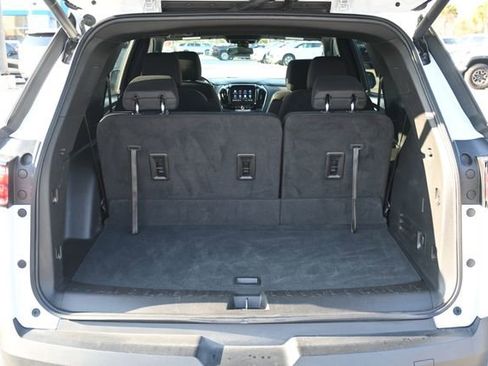 Used 2023 Chevrolet Traverse LT w/ Midnight/Sport Edition image 22
