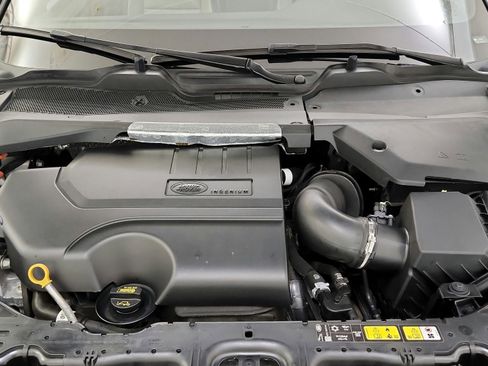 Used 2023 Land Rover Range Rover Evoque R-Dynamic SE AWD/4WD image 40