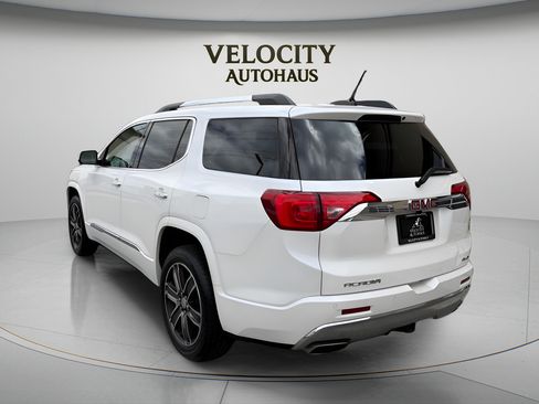 Used 2017 GMC Acadia Denali w/ Technology Package AWD/4WD image 6
