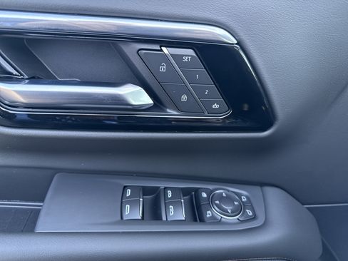 New 2026 Chevrolet Tahoe High Country w/ Sun And Tow Package image 11