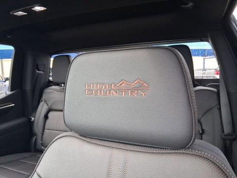 New 2026 Chevrolet Silverado 1500 High Country AWD/4WD image 19